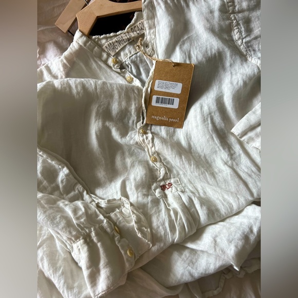 Magnolia Pearl Linen Dress - Picture 1 of 8